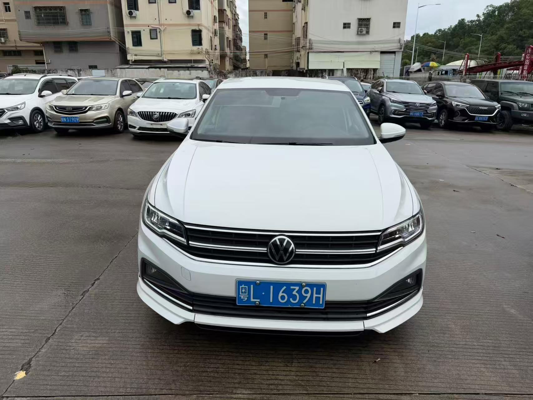 Volkswagen Bora 2021 car image 