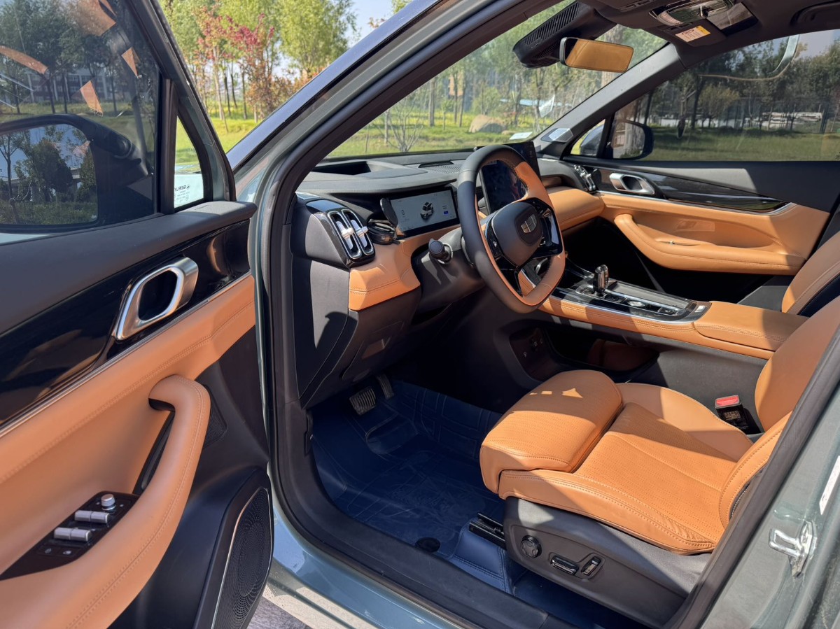 GEELY Boyue L 2025 car image #7