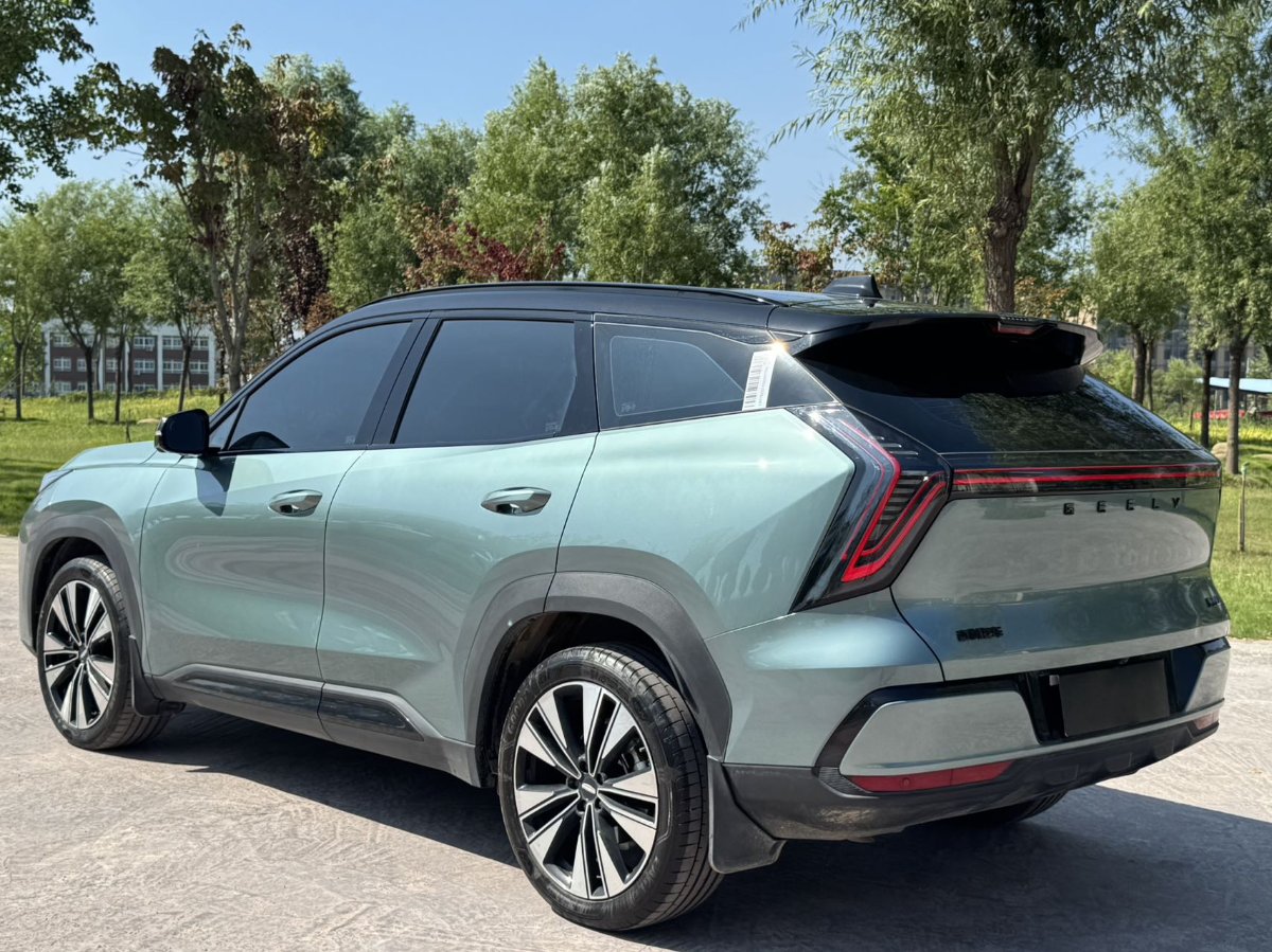 GEELY Boyue L 2025 car image #6
