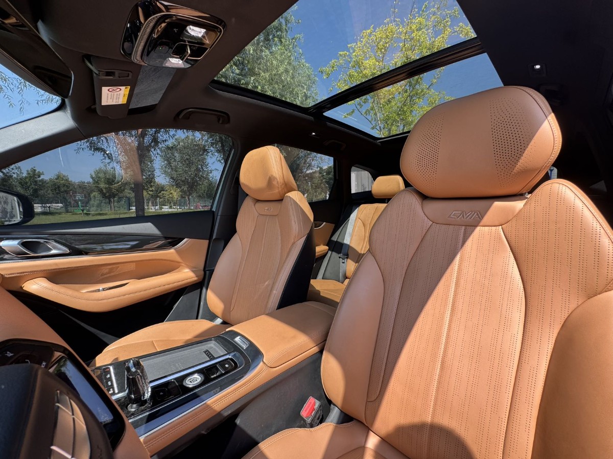 GEELY Boyue L 2025 car image #9