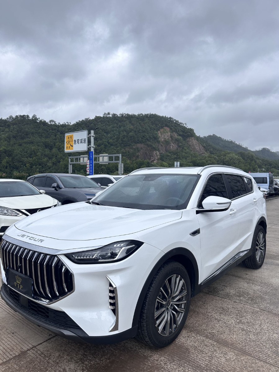 Jetour X70 PLUS 2024 car image 