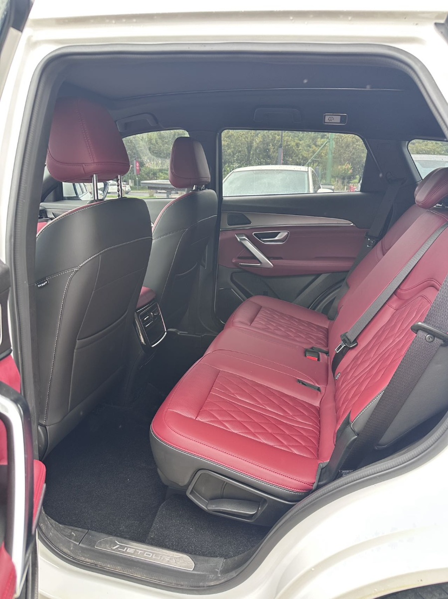 Jetour X70 PLUS 2024 car image #7