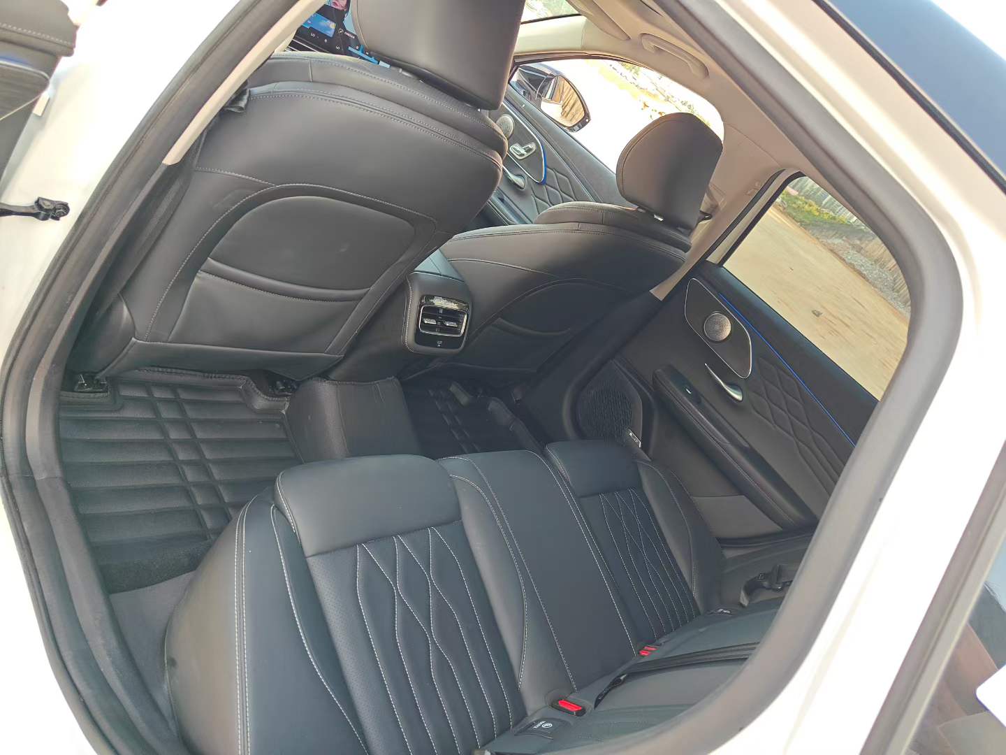 Chery Arrizo 8 Pro 2025 #3 Chery Arrizo 8 Pro 2025 صورة سيارة #3
