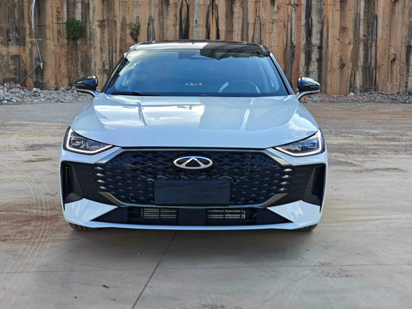 Chery Arrizo 8 Pro 2025 Chery Arrizo 8 Pro 2025 صورة سيارة