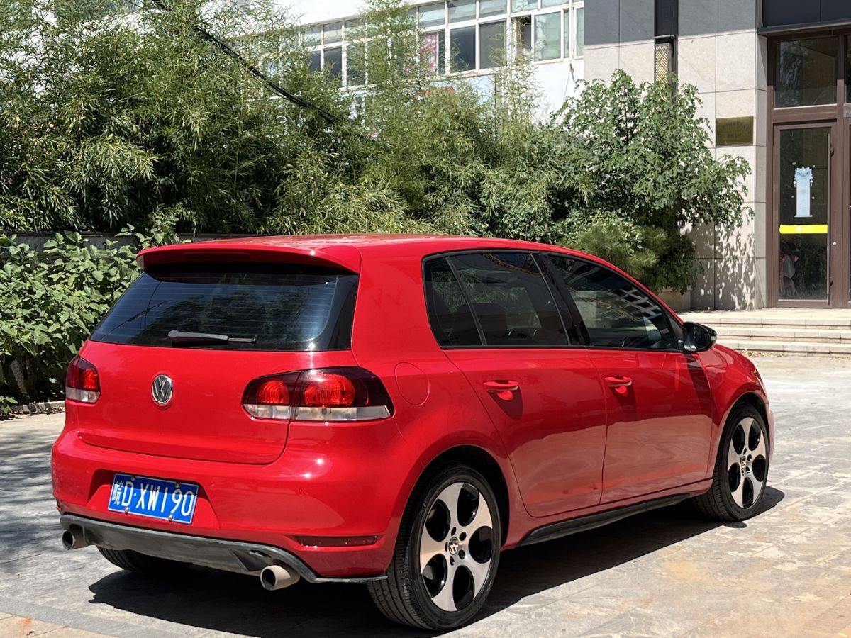 Volkswagen GolfGTI 2012 car image #3