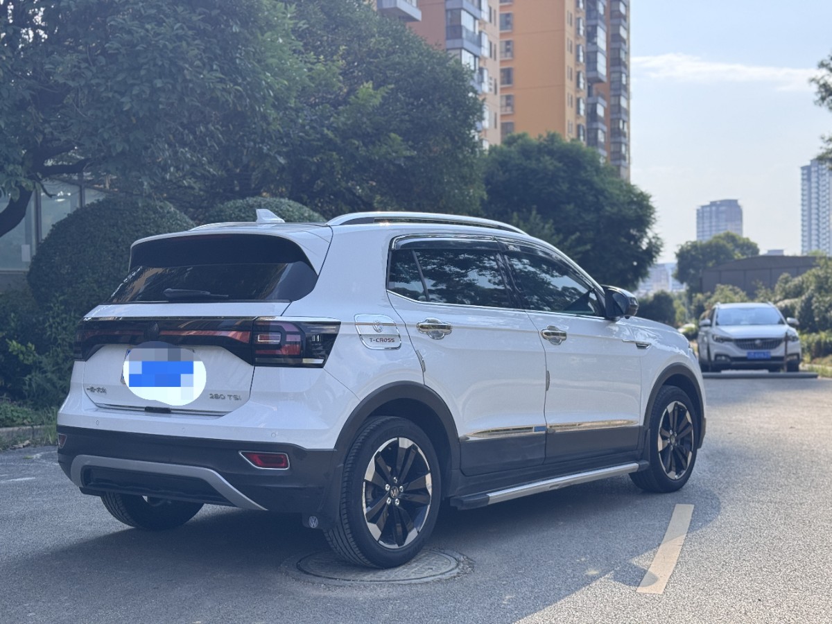 Volkswagen Tacqua 2021 car image #4