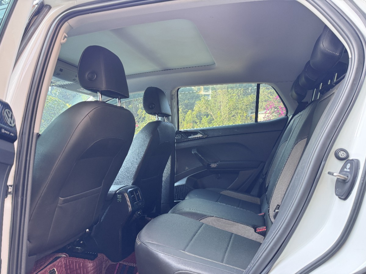 Volkswagen Tacqua 2021 car image #7