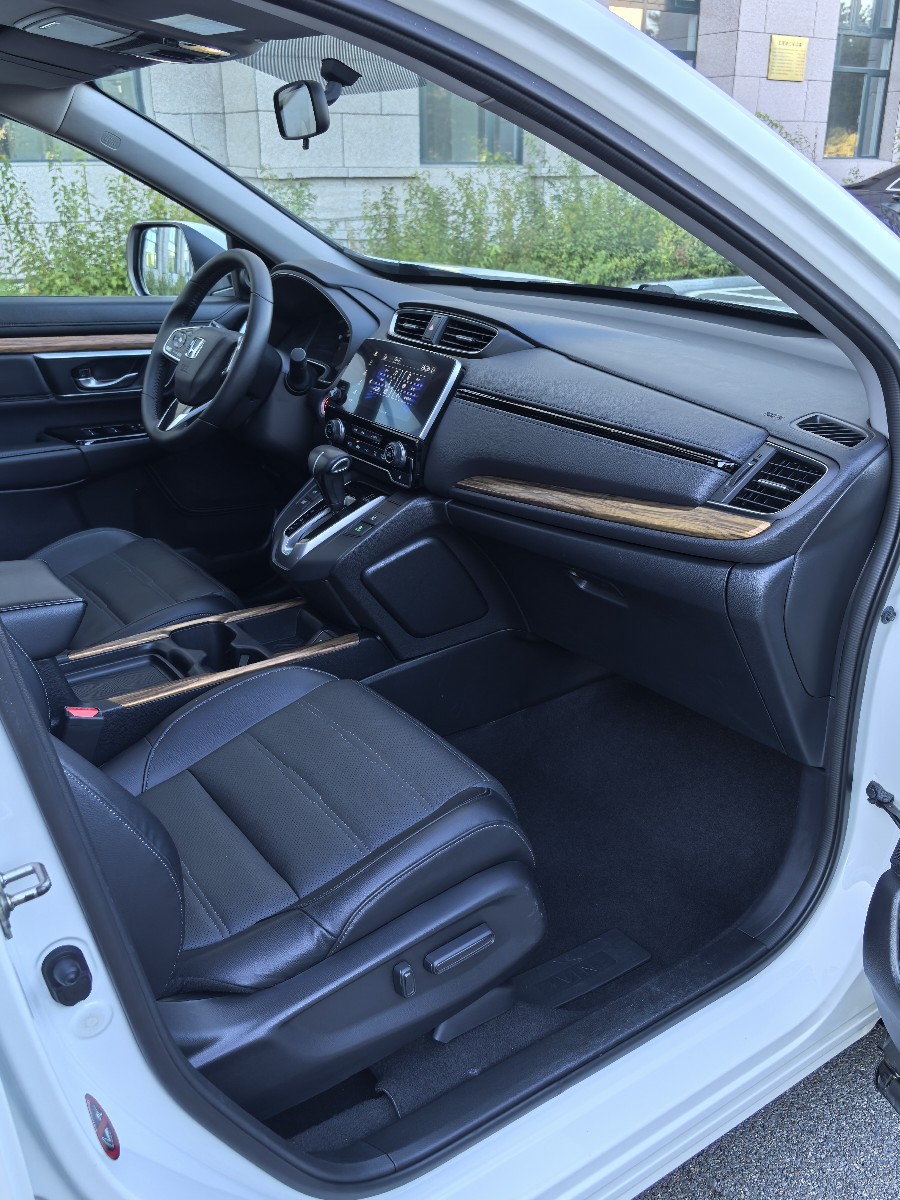 Honda CR-V 2018 car image #9