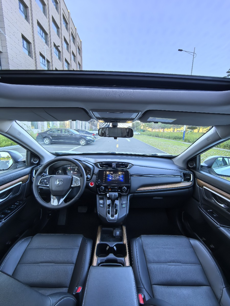 Honda CR-V 2018 car image #8