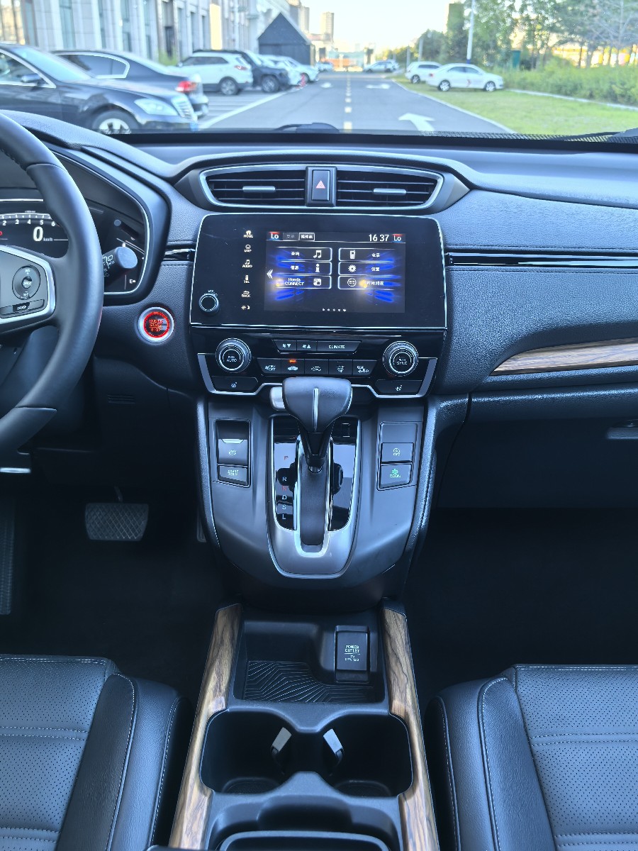 Honda CR-V 2018 car image #13