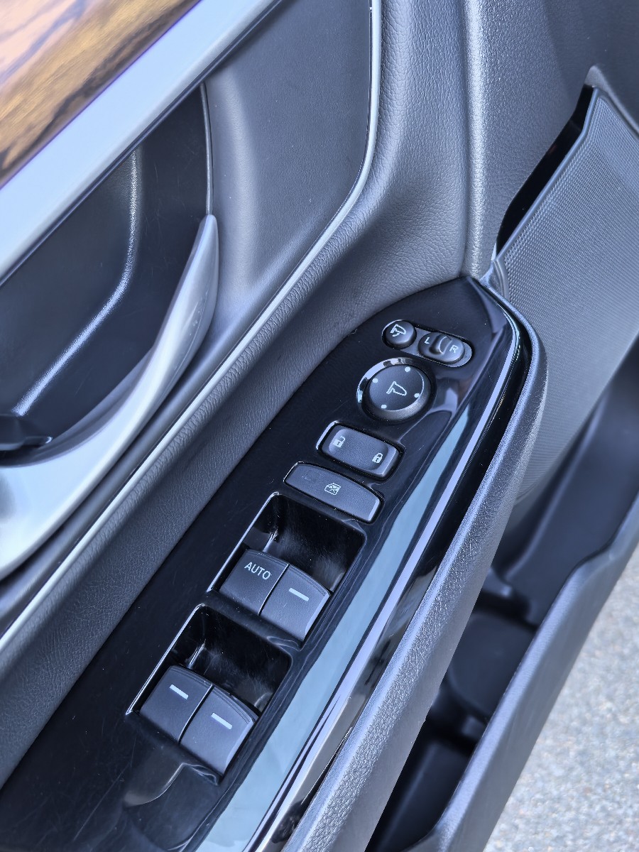 Honda CR-V 2018 car image #26