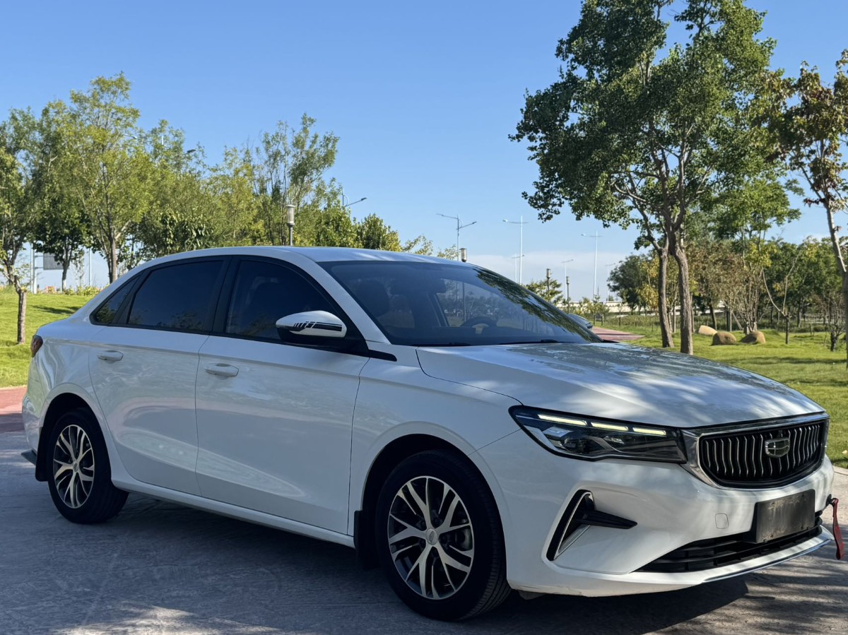 GEELY Emgrand 2023 car image #3