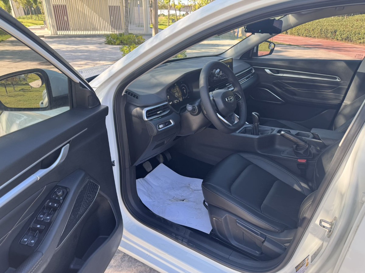 GEELY Emgrand 2023 car image #6