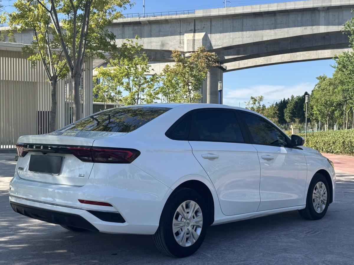 GEELY Emgrand 2024 car image #4