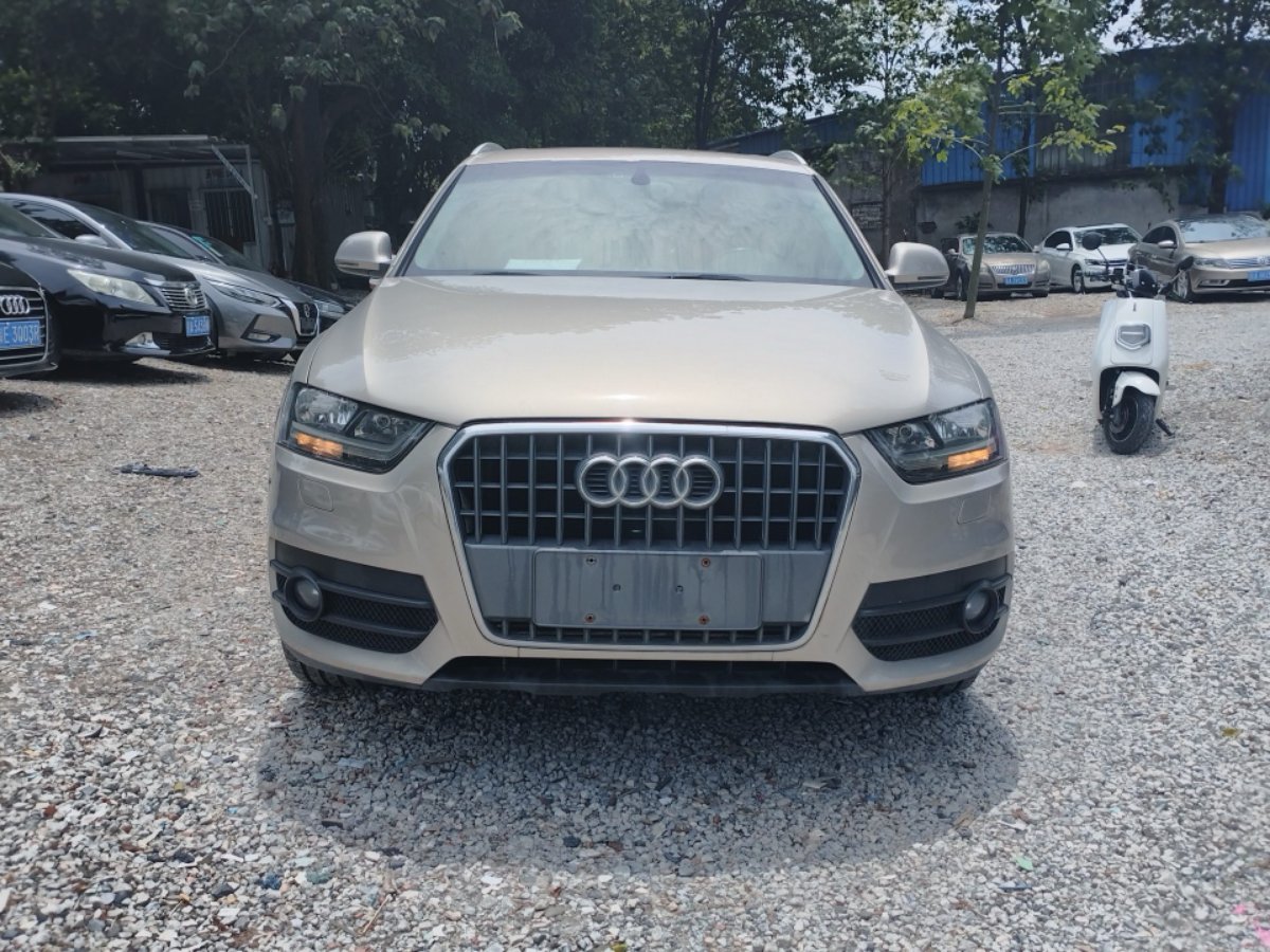 Audi Q3 2014 car image 
