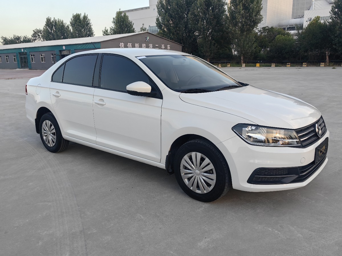 Volkswagen Santana 2021 car image #2