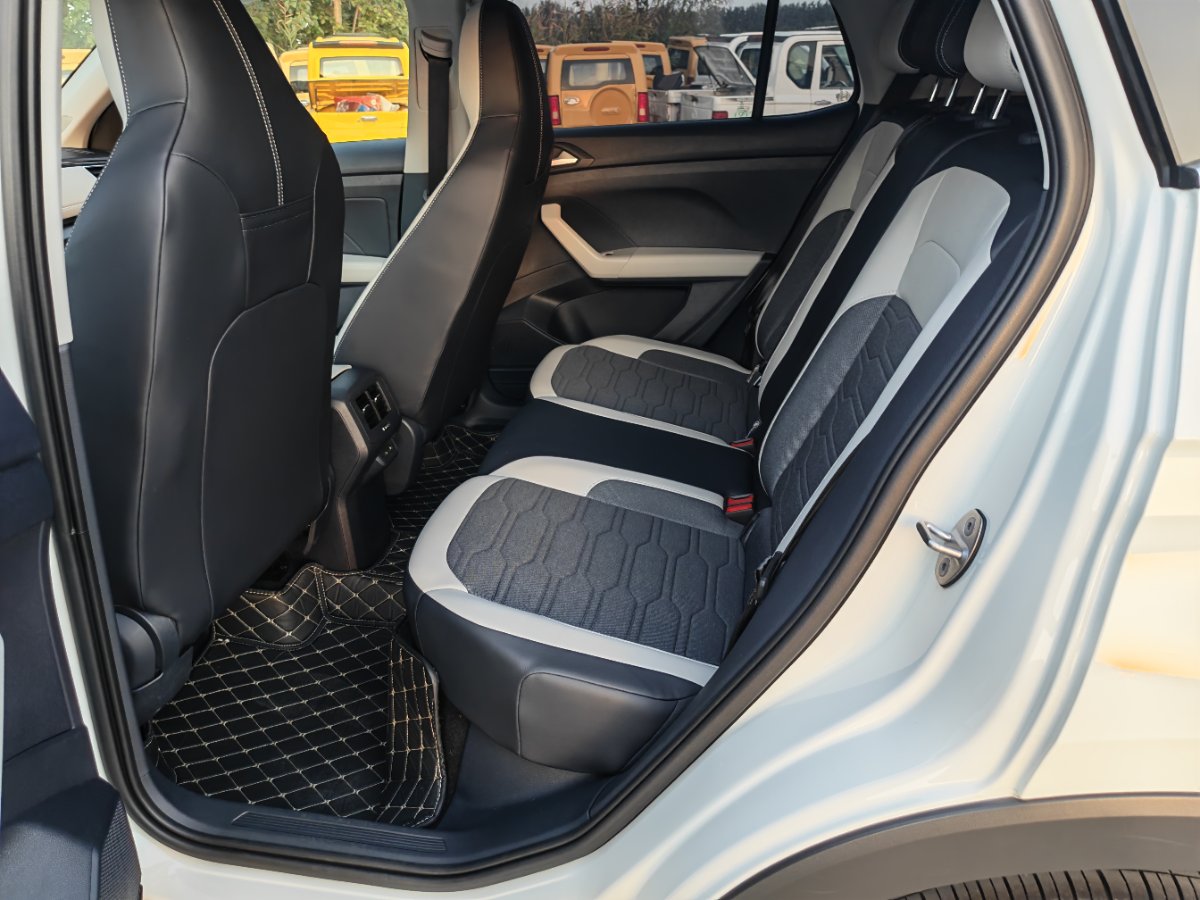 Volkswagen Tharu 2025 #7 Volkswagen Tharu 2025 car image #7