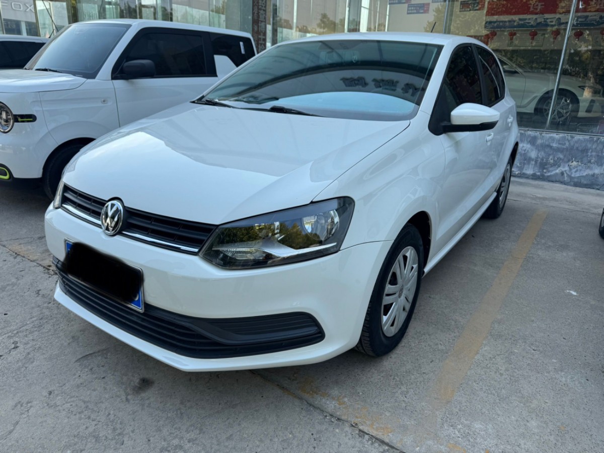 Volkswagen Polo 2017 car image 