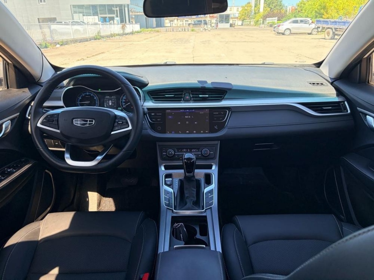 GEELY Emgrand 2021 #4 GEELY Emgrand 2021 car image #4