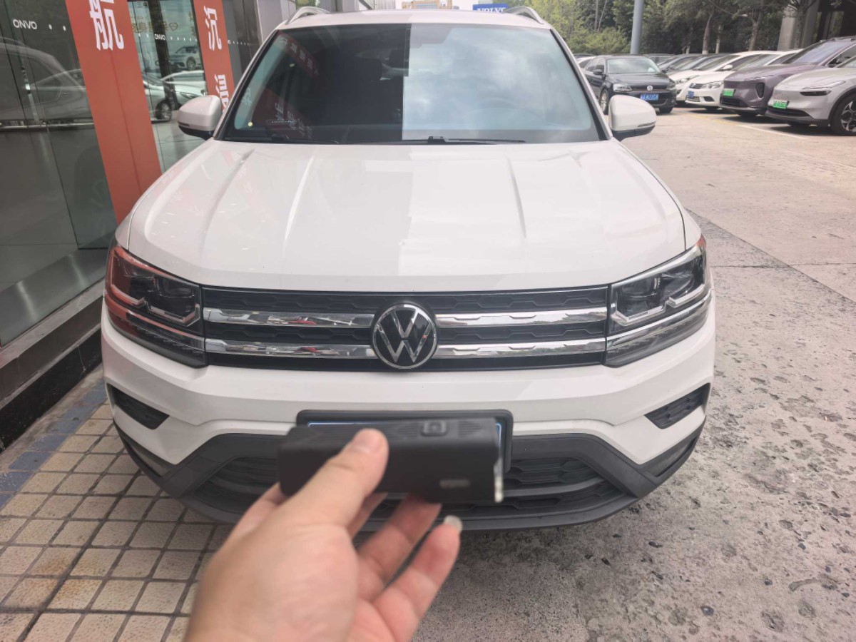 Volkswagen Tharu 2021 #2 Volkswagen Tharu 2021 car image #2