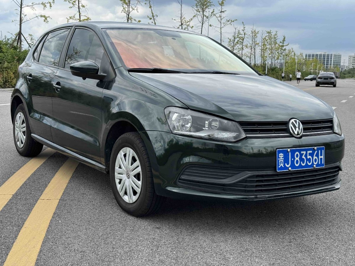 Volkswagen Polo 2018 car image #3