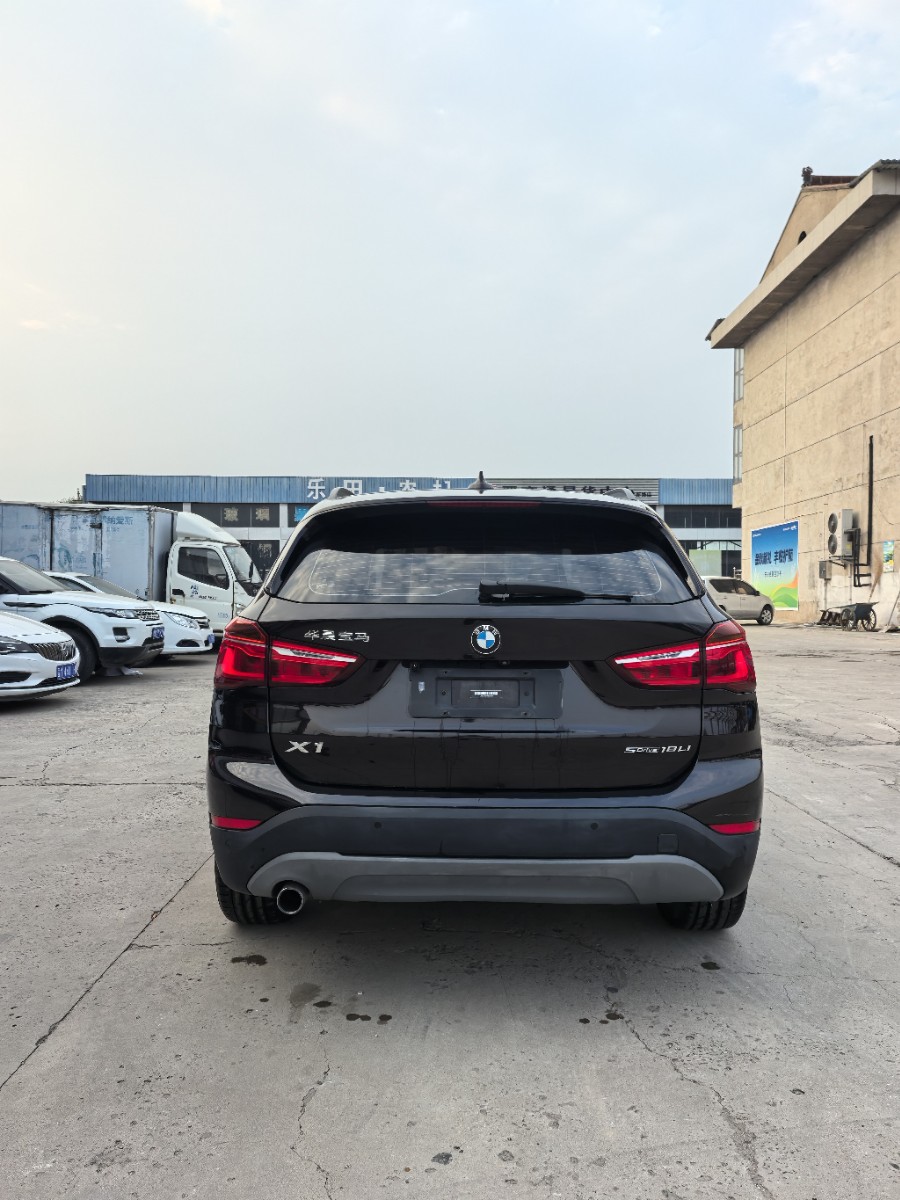 BMW X1 2019 #8 BMW X1 2019 car image #8