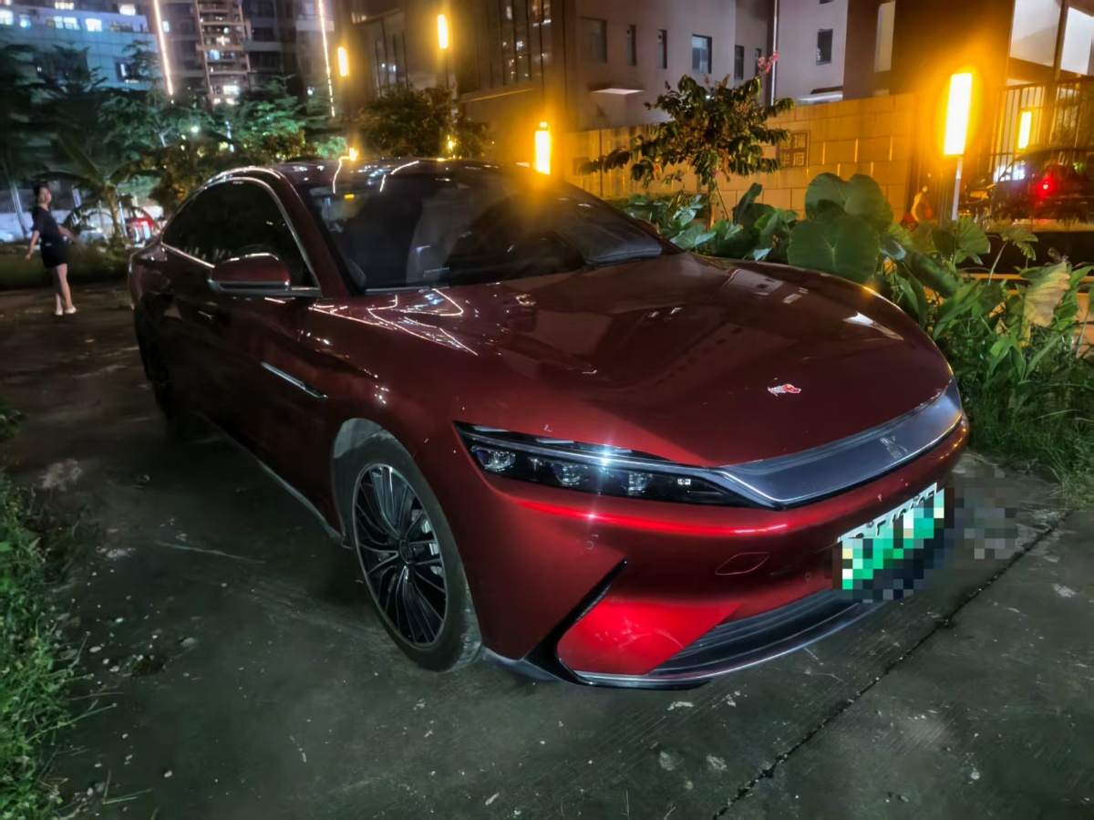 BYD Han 2022 car image #2