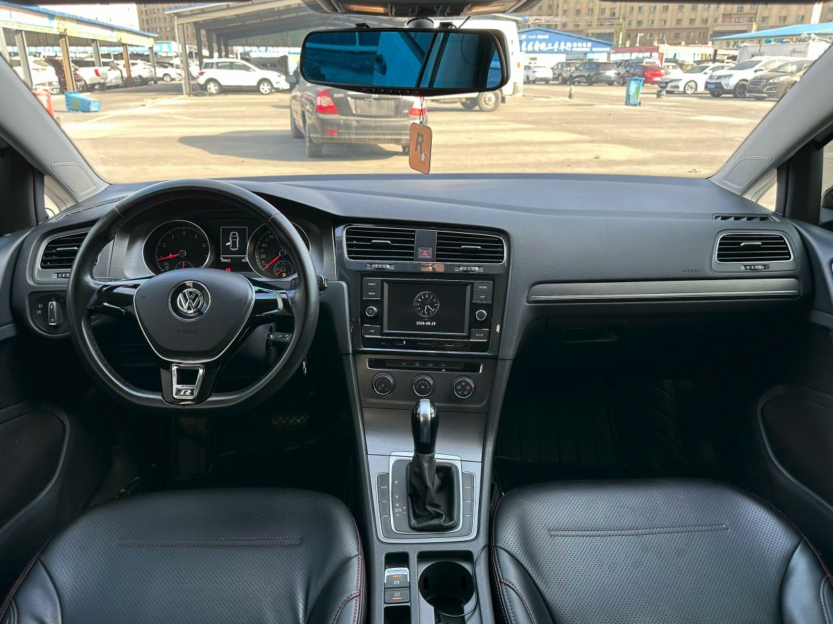 Volkswagen Golf 2017 immagine di auto #5