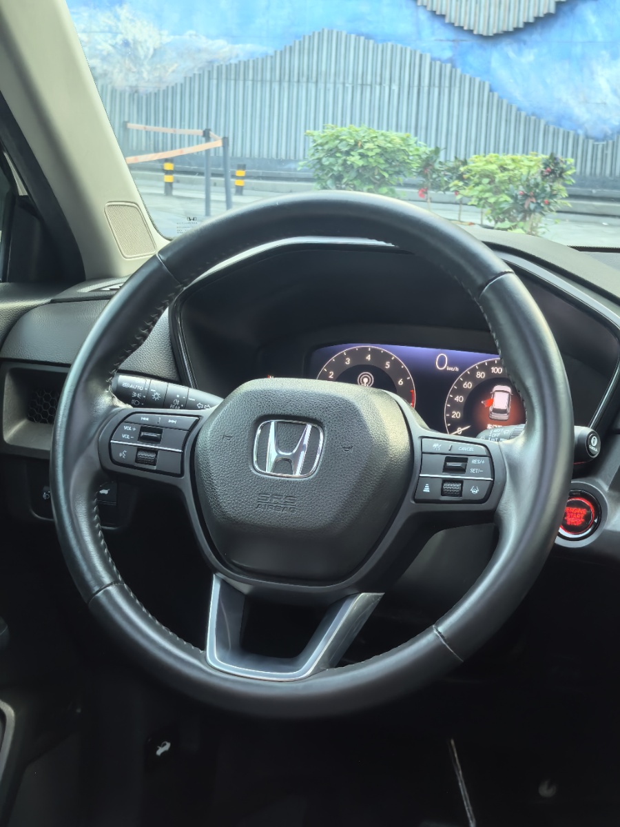 Honda CR-V 2023 car image #9