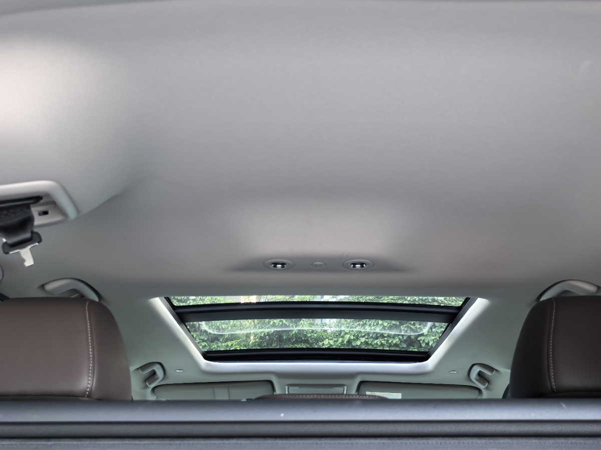 Honda CR-V 2023 car image #12
