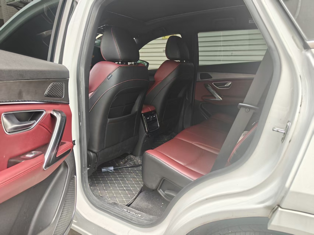 Jetour X70 PLUS 2021 #4 Jetour X70 PLUS 2021 car image #4