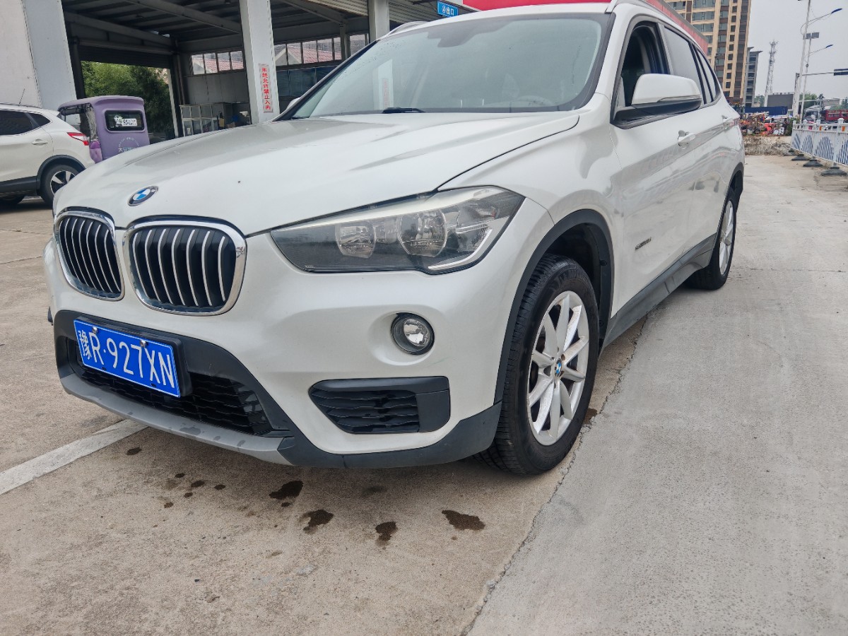 BMW X1 2017 BMW X1 2017 car image