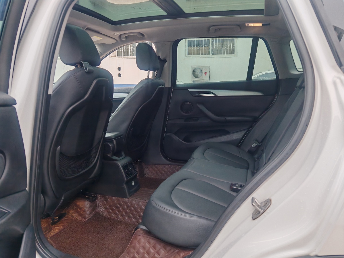 BMW X1 2017 #6 BMW X1 2017 car image #6