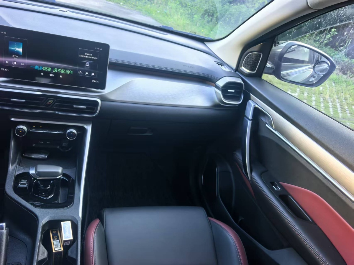 GEELY Coolray 2022 #9 GEELY Coolray 2022 car image #9