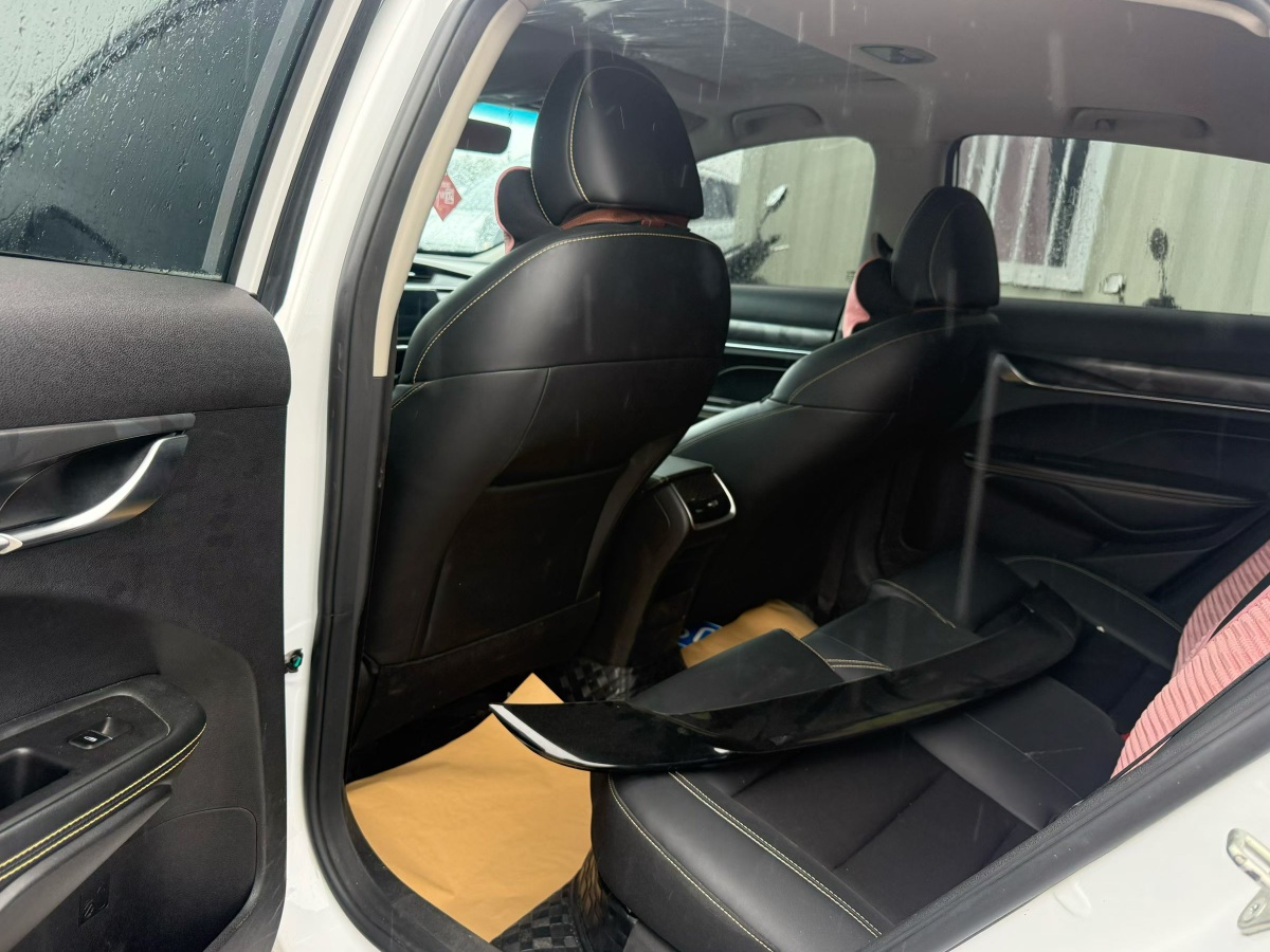 GEELY Binray 2021 car image #4