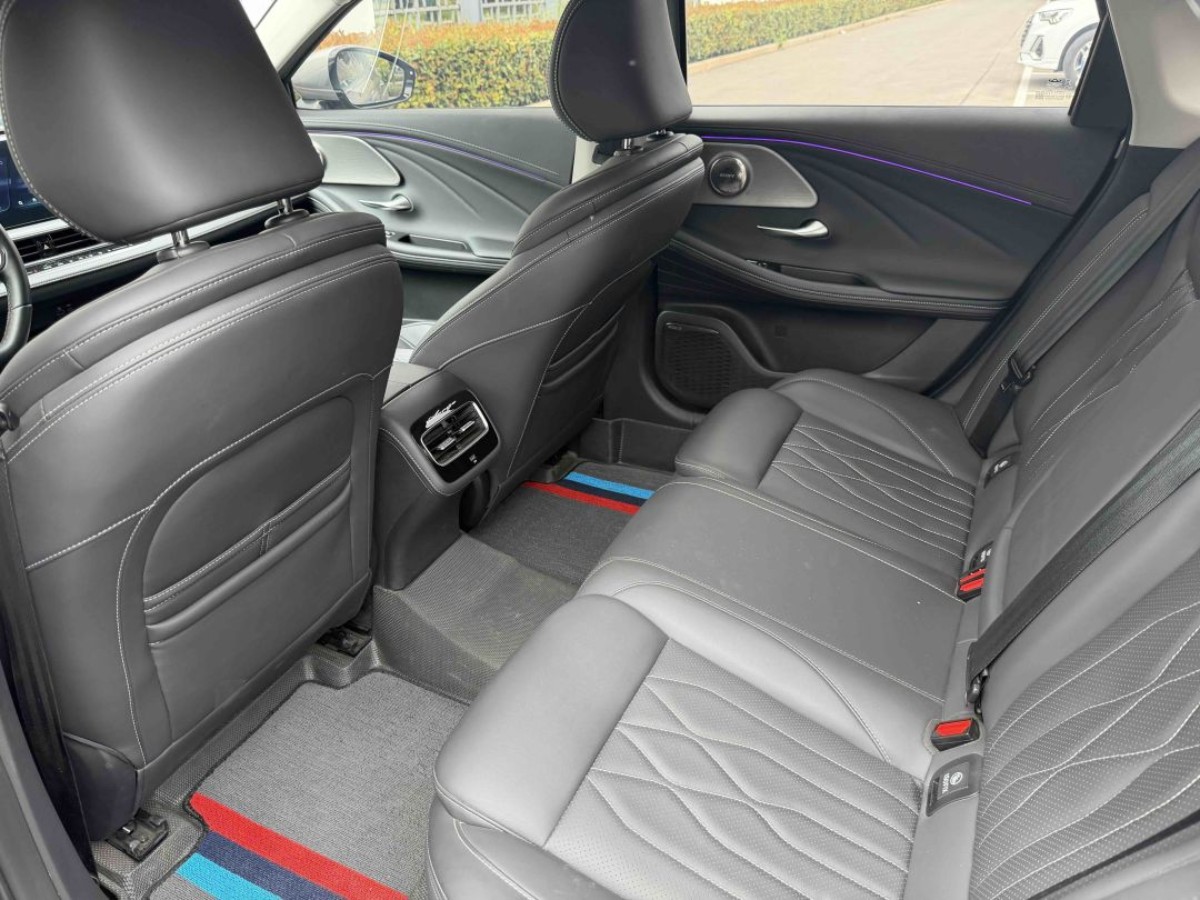 Chery Arrizo 8 2024 car image #3