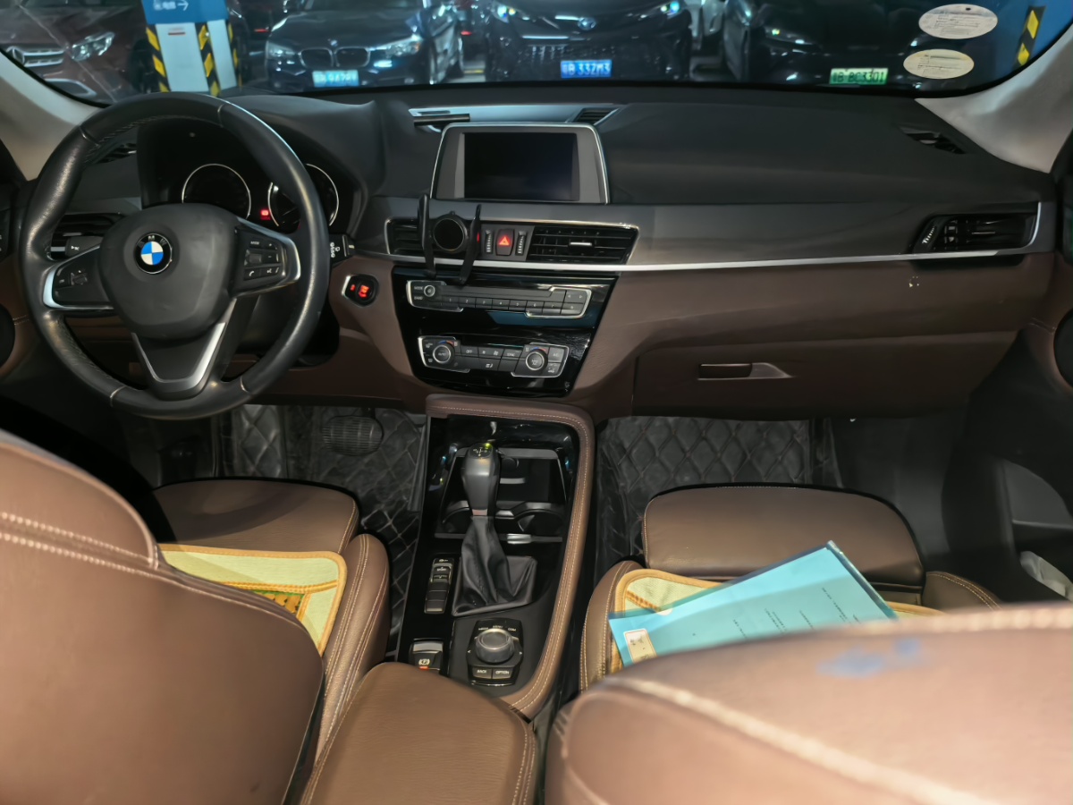 BMW X1 2018 #4 BMW X1 2018 car image #4