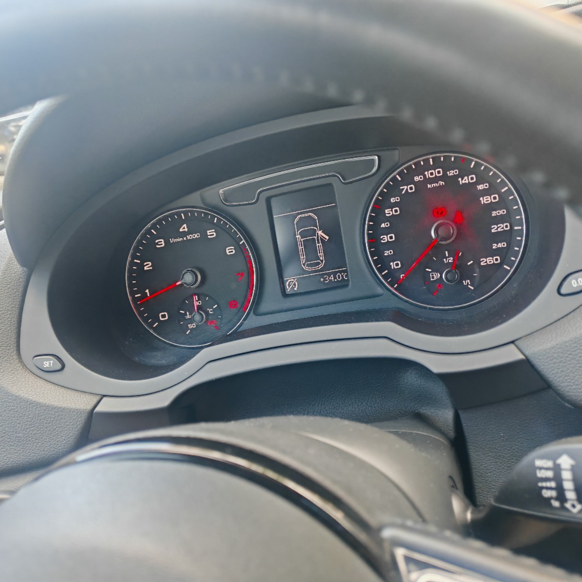 Audi Q3 2017 #6 Audi Q3 2017 car image #6
