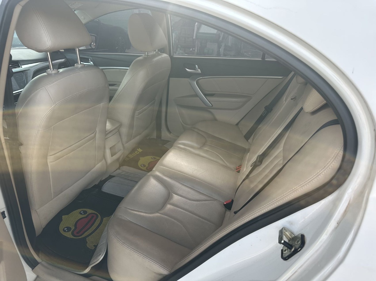 GEELY Emgrand 2017 car image #5