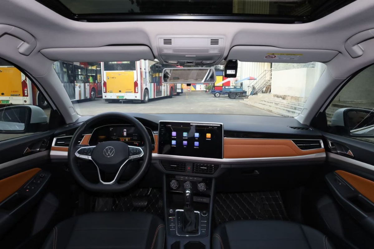 Volkswagen Bora 2023 car image #5