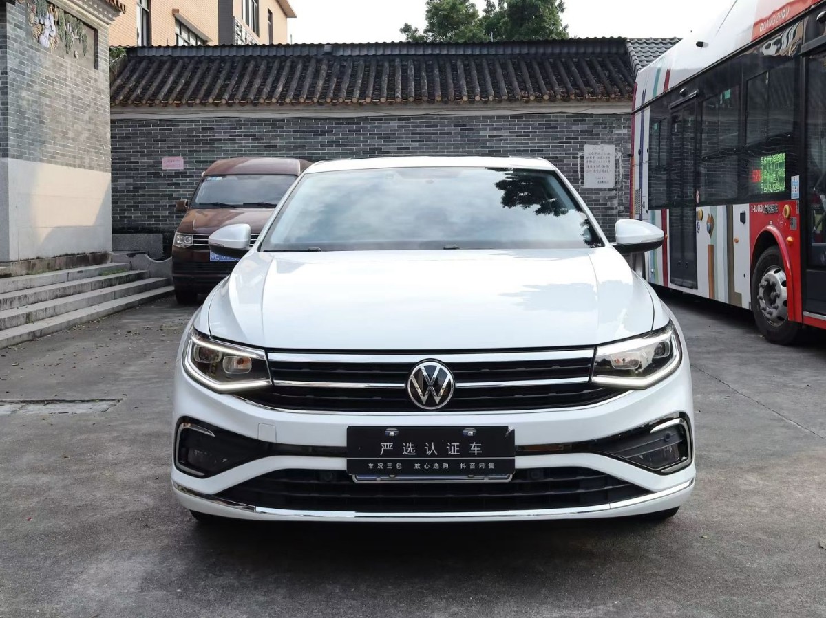 Volkswagen Bora 2023 car image #2