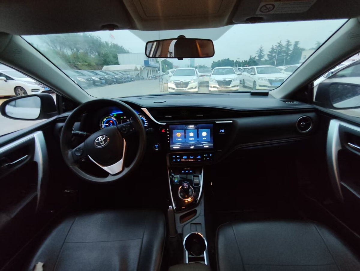 Toyota Corolla 2018 car image #6