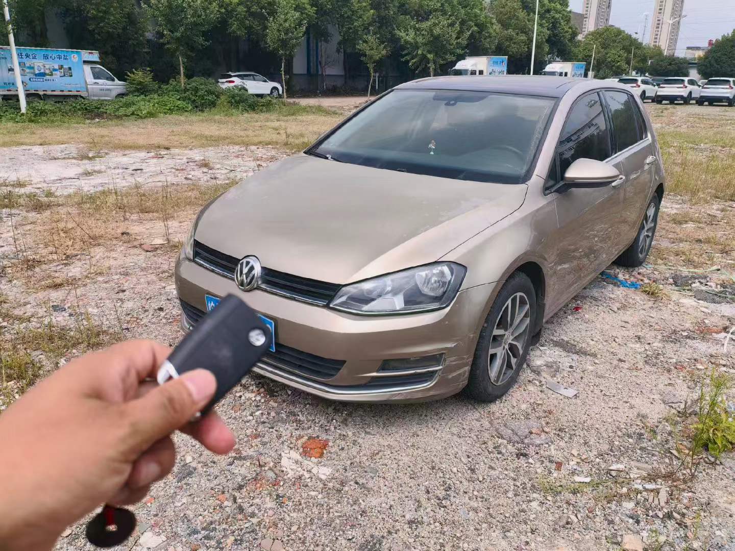 Volkswagen Golf 2016 Volkswagen Golf 2016 car image