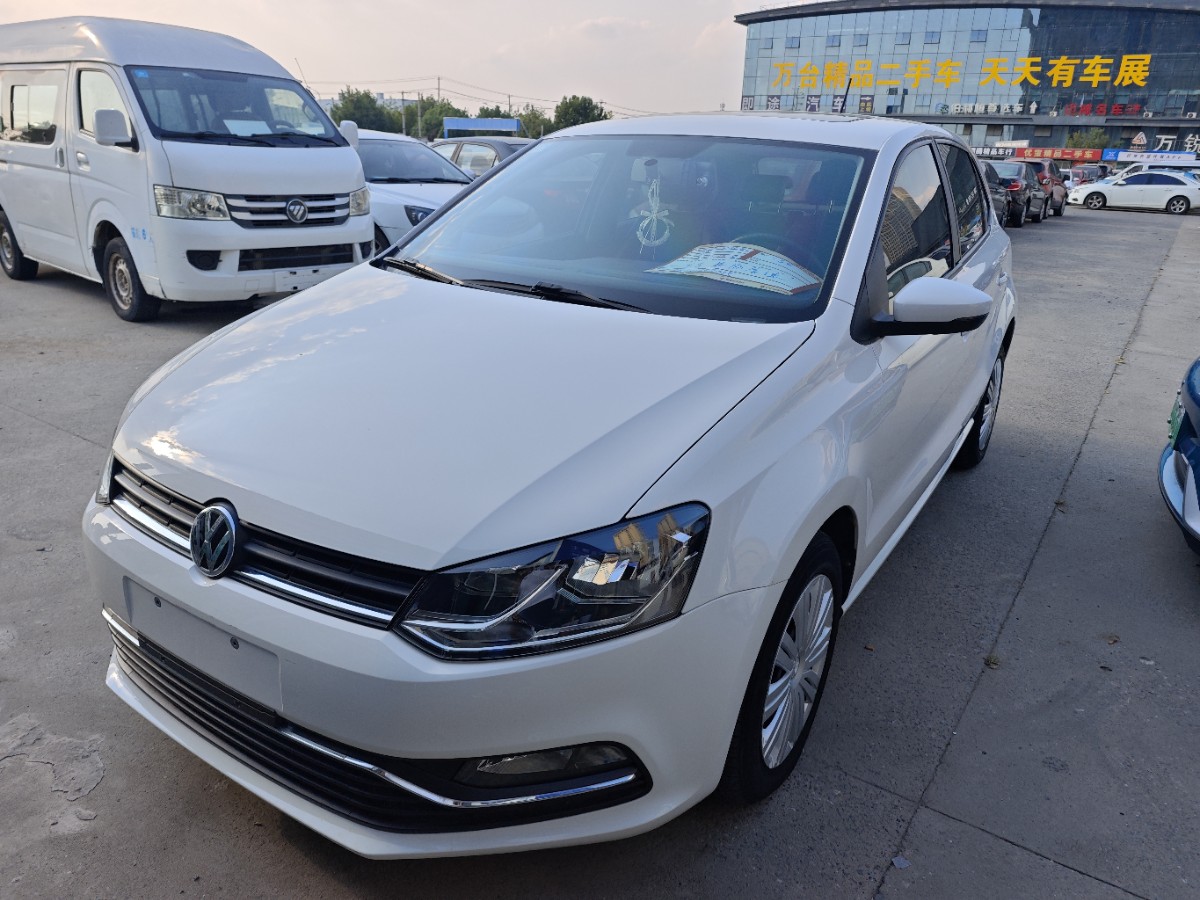 Volkswagen Polo 2017 Volkswagen Polo 2017 car image