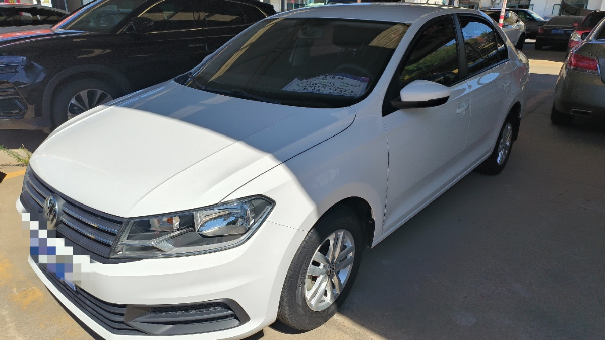 Volkswagen Santana 2021 car image 