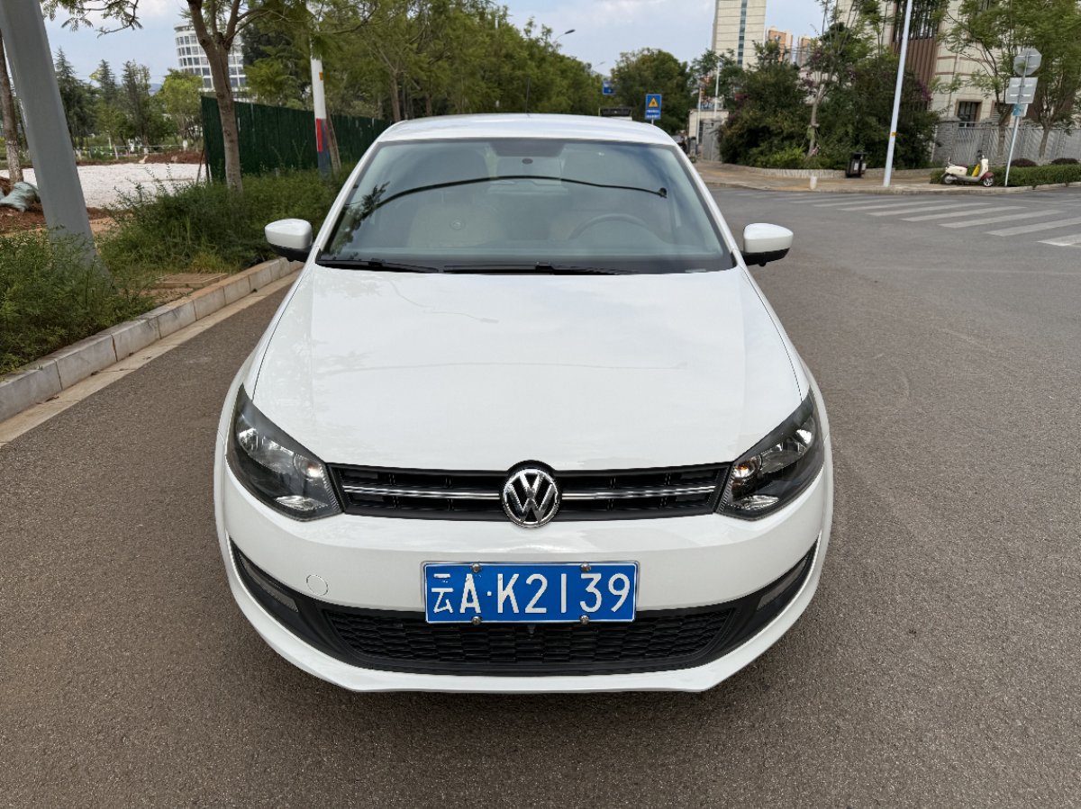 Volkswagen Polo 2012 #2 Volkswagen Polo 2012 car image #2