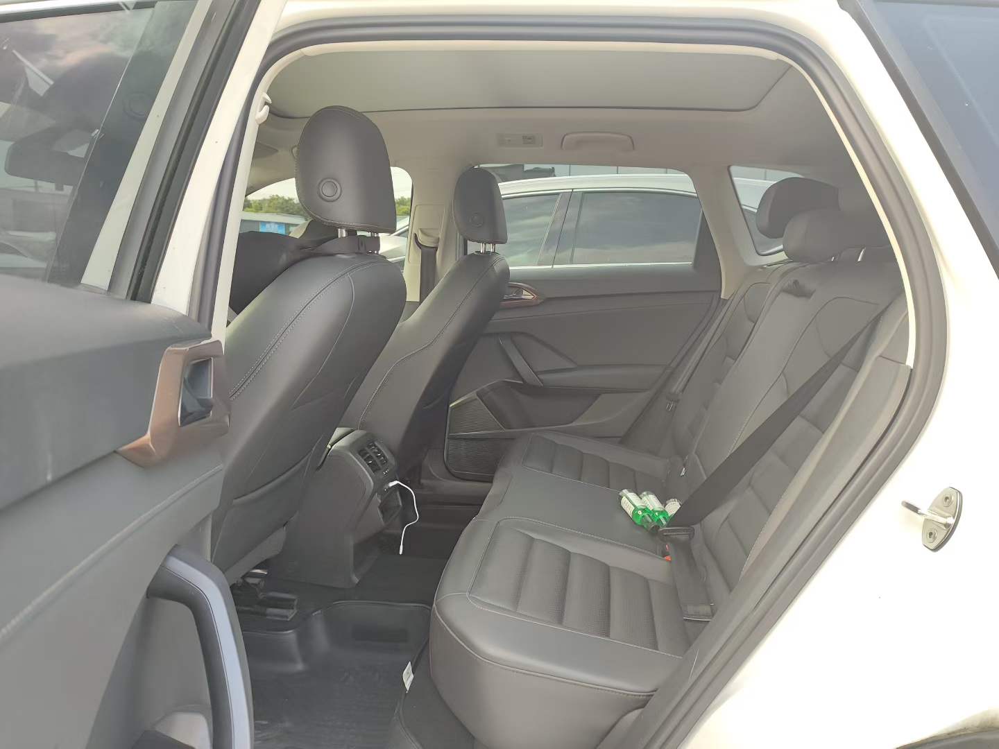Volkswagen Tharu 2020 car image #7