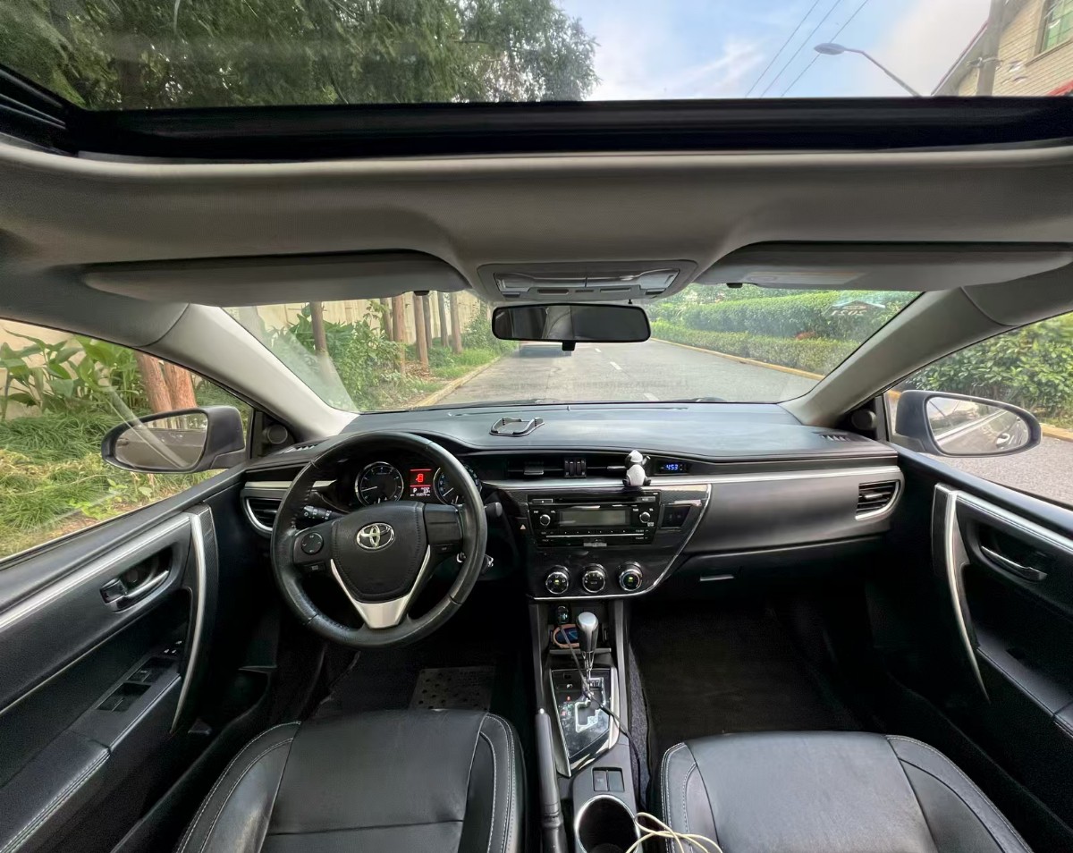 Toyota Corolla 2015 car image #6