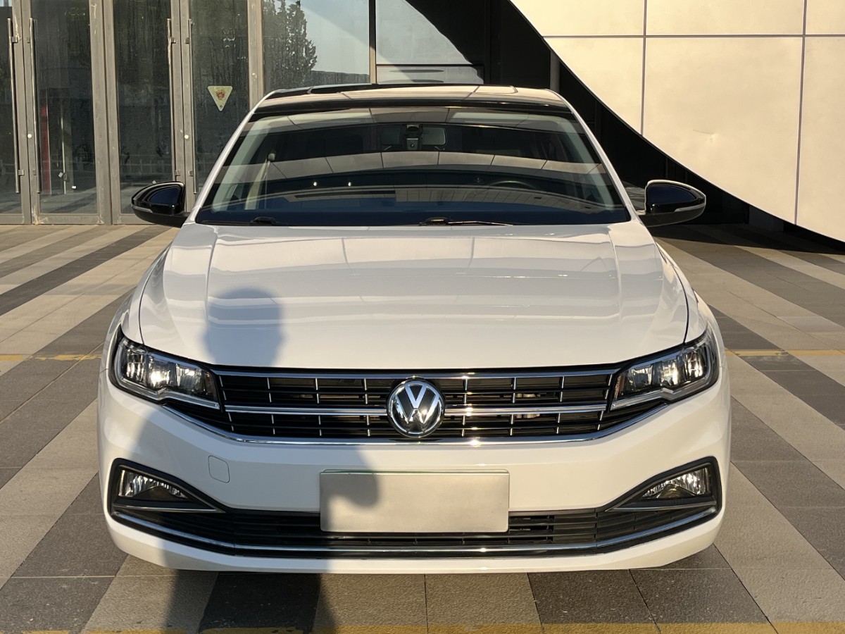 Volkswagen Bora 2019 car image #2