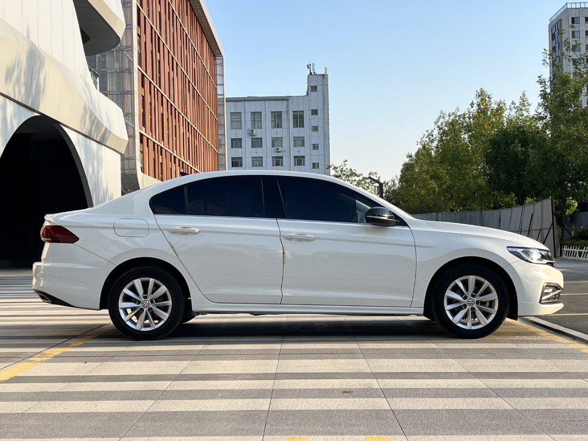 Volkswagen Bora 2019 car image #5